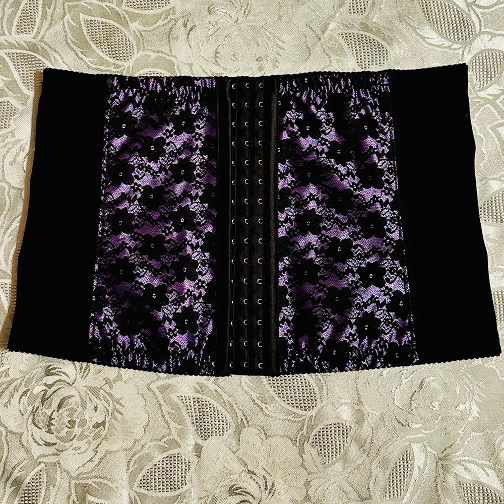 Charmian Black Waist Cincher with Lace Trim